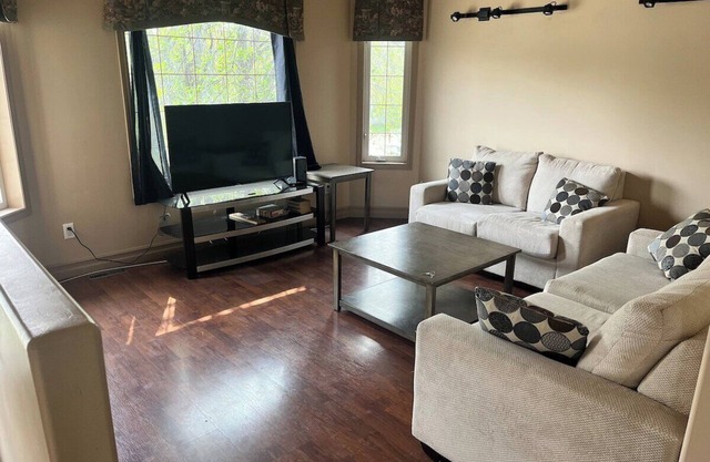 Bright well laid out 2 bedroom home