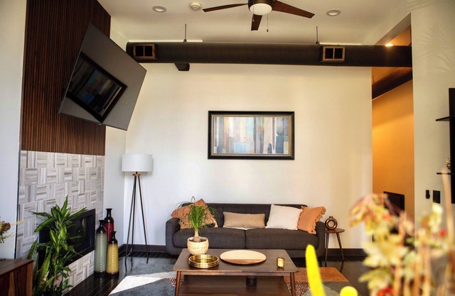 Bronzeville Bohemian Loft