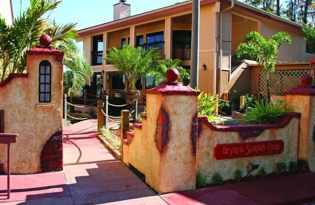 Bryan's Spanish Cove 2BR Suite SATURDAY Check-In in Orlando