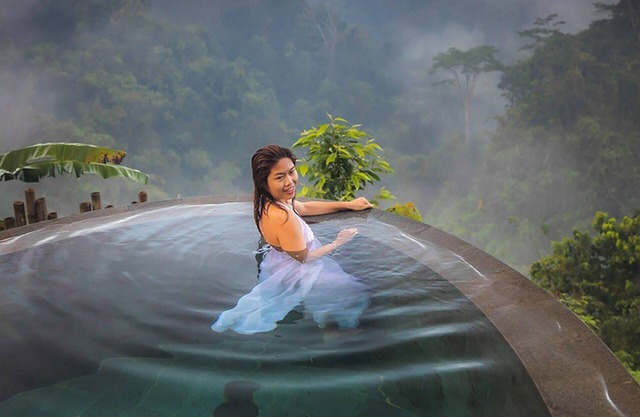 Bubble Hotel Bali Ubud - Bath Bubble