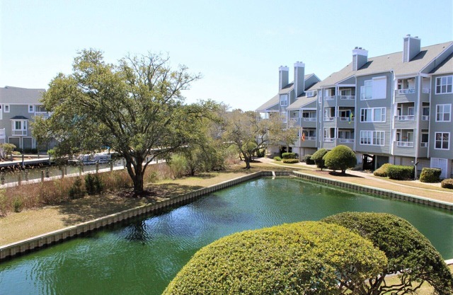 Buccaneer Village 514 | Canal Front | Private Balcony