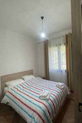 Bujtina Halili Gjinar