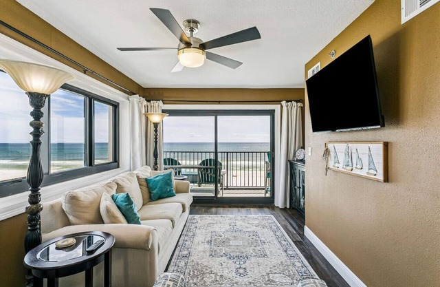 Buktist Oaseas, Navarre FL