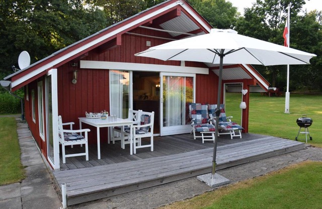 Bullerby _ Meer _ Ferienhaus Lotta
