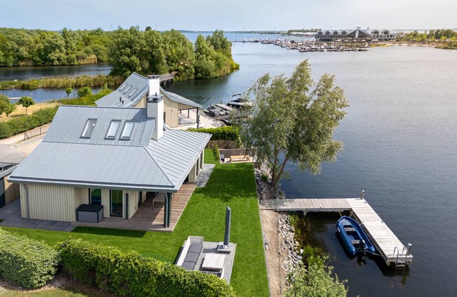 Villa Oesterdam People 