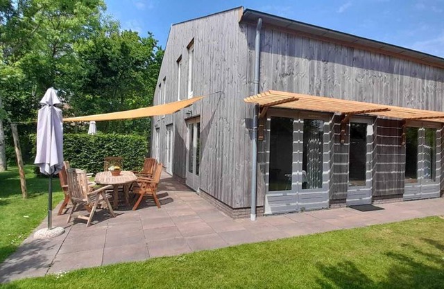 Bungalow ∙ 3 bedrooms ∙ 8 guests