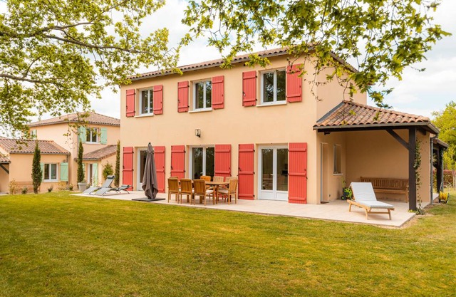 Bungalow ∙ 4 bedrooms ∙ 8 guests
