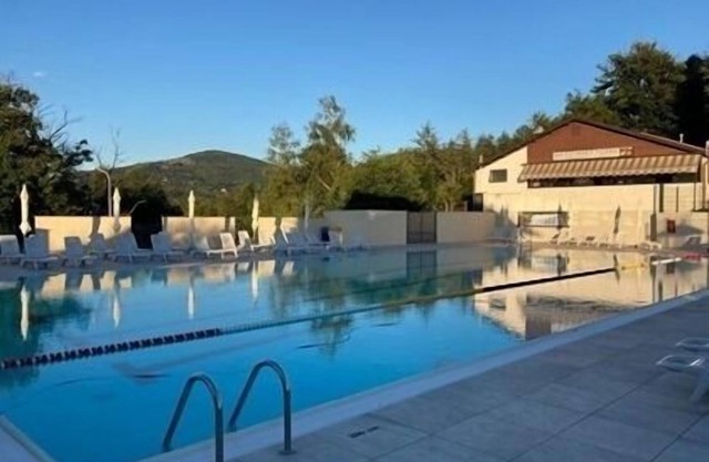 Bungalow for 4 guests with 80m² in Brezzo di Bedero (110430)