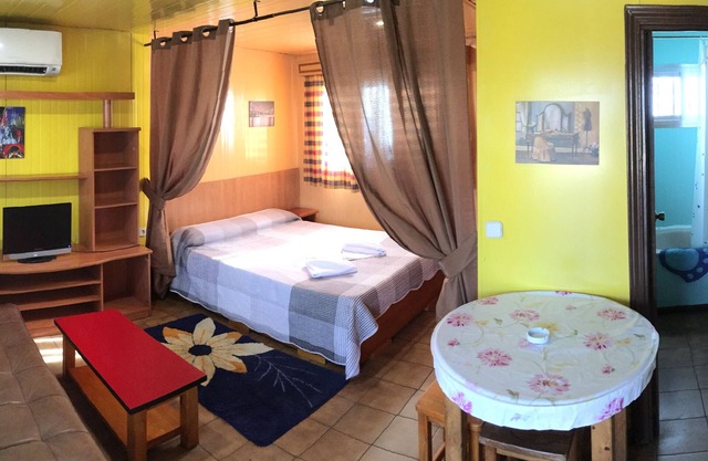 Bungalows Camping Alpha Madrid