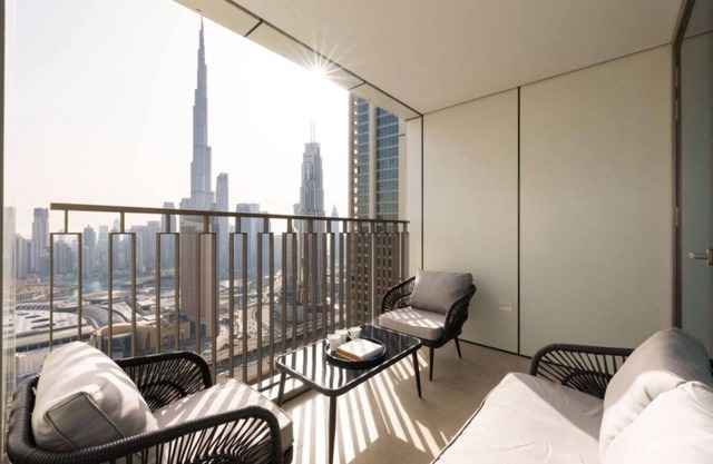 Burj Khalifa & Fountain Views | Downtown Views 2