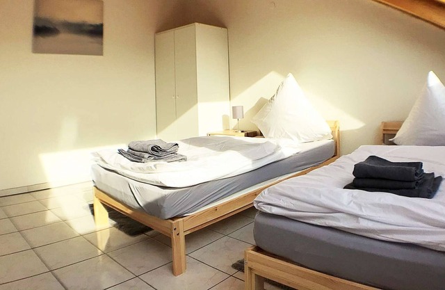 BÜS02 three room apartment with kitchen and wifi