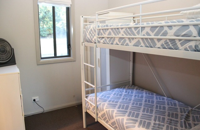 BUSH 2 BEACH - BYO LINEN