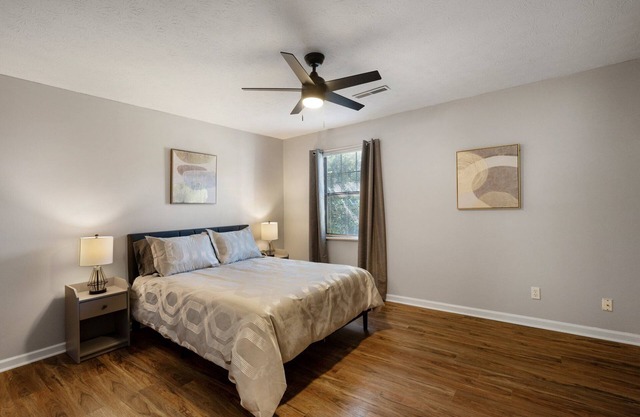 Business-Ready 2 Bedroom Suite