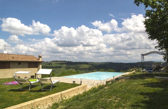 Bussotto-La Torre Apartment, Sleeps 22 with Pool