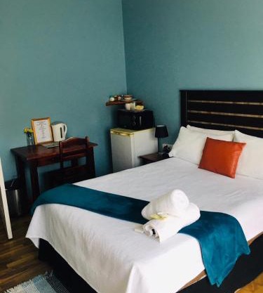 Buxton lodge Guesthouse