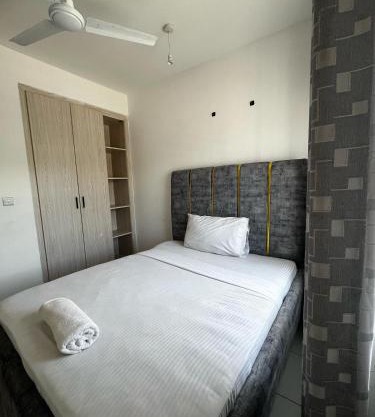 Buxton Point Kandy Three Bedroom Family House