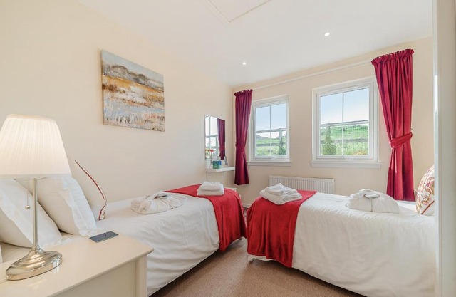 Buzzard Cottage - 27940