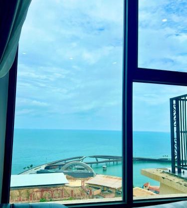Căn hộ 1 Phòng ngủ, view biển, có hồ bơi