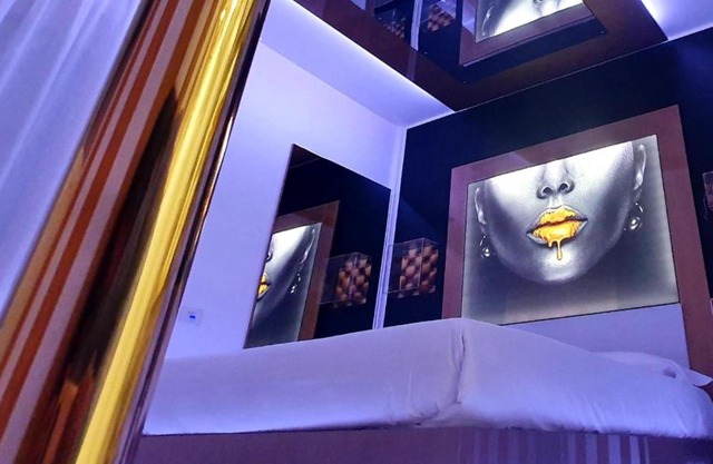 C rooms - Love Motel Monza