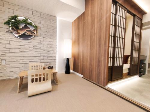 C2 Shinjuku JR St 8 mins 2 bedrooms and 1 living room Max 5P Direct to Shinjuku Ueno Ginza Shibuya Ikebukuro Yoyogi Shinagawa 新宿区 高田马场车站8分钟 两室一厅 最大5人