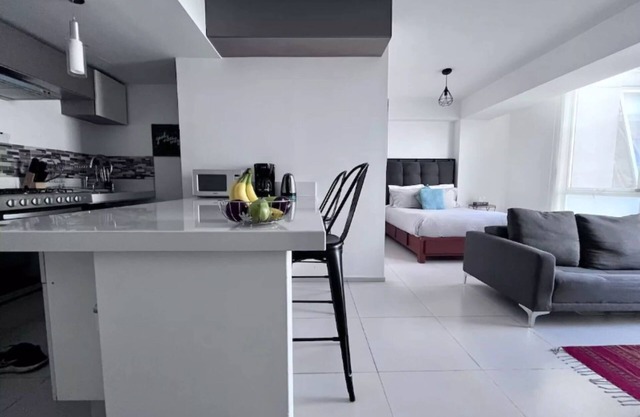 C205- 1 BR/1 BTH - One Bedroom Apartment, Sleeps 3