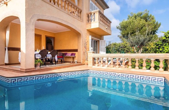 CA NA CARAGOLA - Three Bedroom House, Sleeps 6