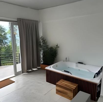 Cabaña en la Montaña con Jacuzzi
