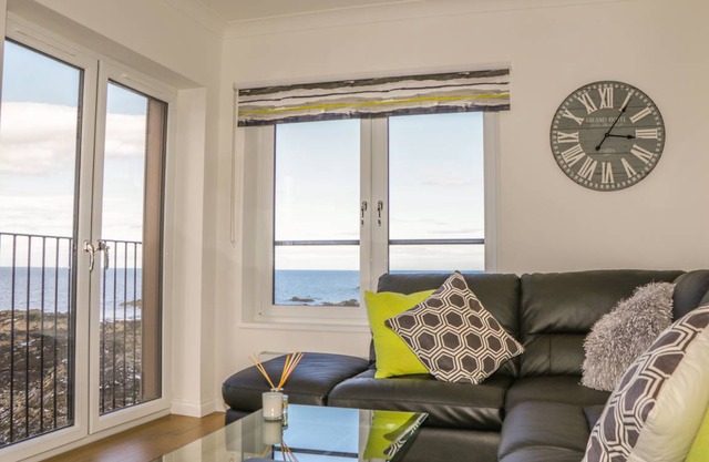 Cabin ∙ 2 bedrooms ∙ 4 guests