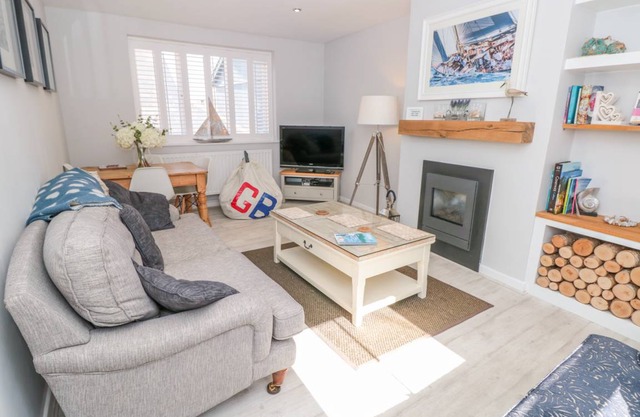 Cabin ∙ 2 bedrooms ∙ 4 guests