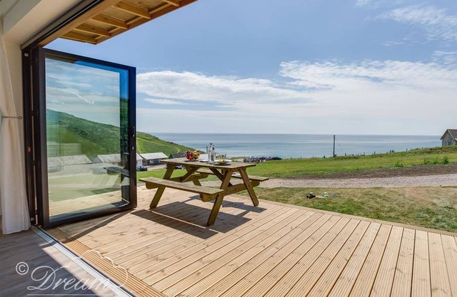 Cabin ∙ 3 bedrooms ∙ 6 guests