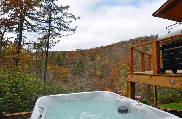 Cabin ∙ 7 bedrooms ∙ 16 guests