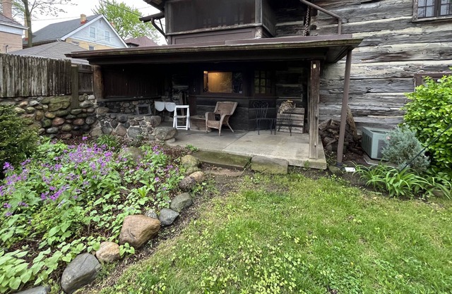 Cabin in Historic Northwood Park