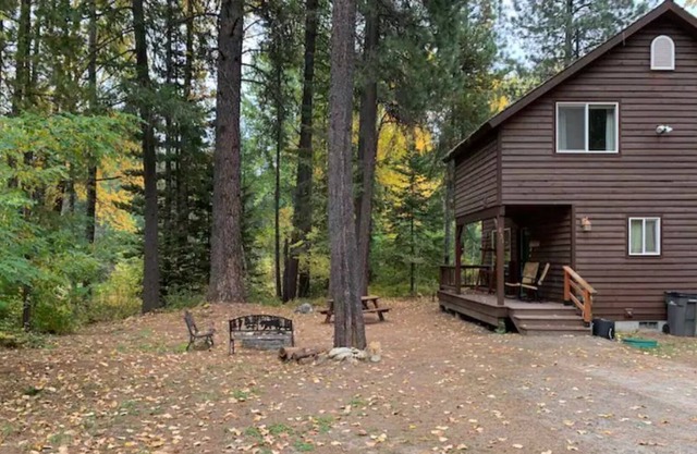Cabin on Little Sand Creek