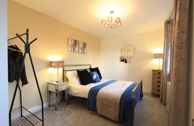 Cabot Mews Apartment 7
