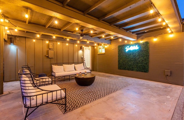 Cactus House - Private Pool - 5 Mins to Old Town