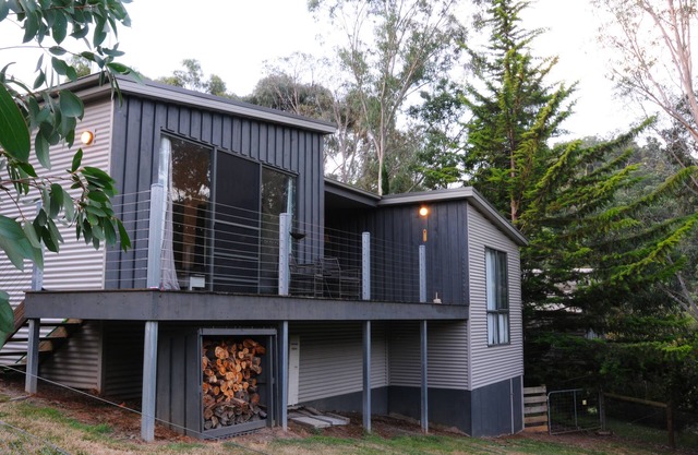 Cadeau at Merrijig - The Base of Mount Buller