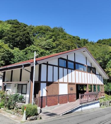 Cafeムー&民泊