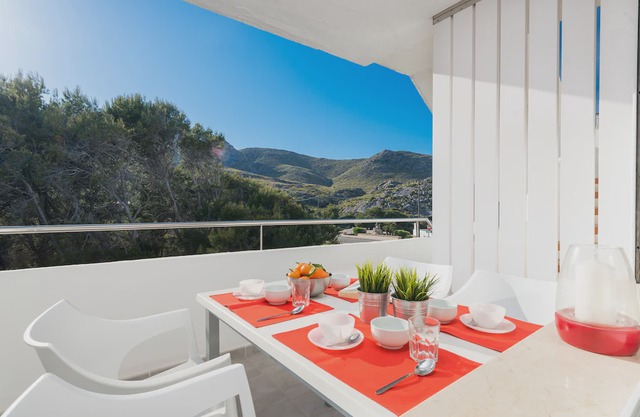 Cala Clara - Two Bedroom Apartment, Sleeps 4