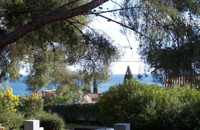 Calypso 1731 - Two Bedroom Villa, Sleeps 6