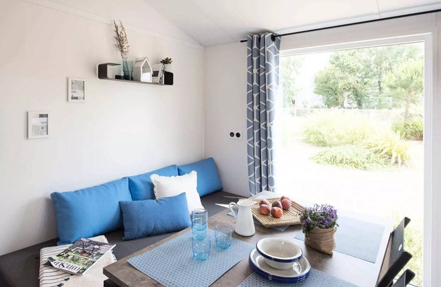 Camping de la Plage* - Chalet Club 3 Rooms 2 adults + 3 children (- 13 years old)