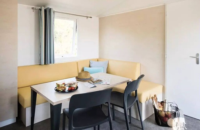 Camping Domaine du Cros d'Auzon* - 4-room Comfort mobile home for 6 people, air-conditioned