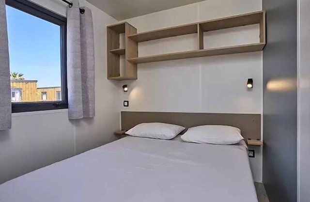 Camping Le Palavas * - 4-room Comfort Chalet for 4/6 people, air-conditioned