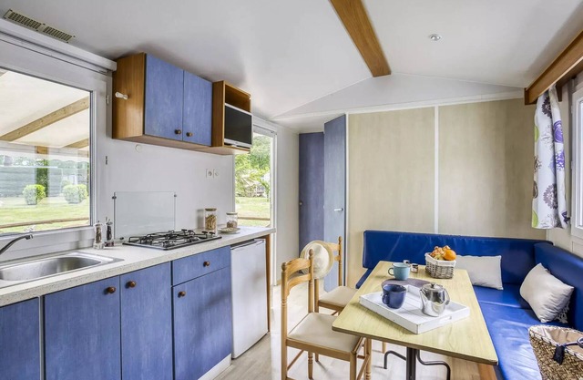 Camping Romanée Le Kervilor* - Comfort mobile home 3 rooms 4 people