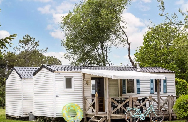 Camping Romanée Le Kervilor* - COMFORT mobile home - 1 bedroom for 2 people