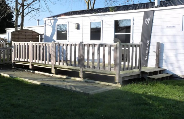Campsite Des Hautes Grees * - Mobil Home comfort PMR 2 bedrooms with terrace 4 people