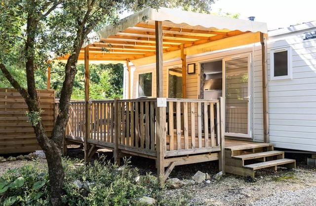 Campsite La Buissière * - Mobil home Comfort XL SPA - 2 bedrooms 4 people