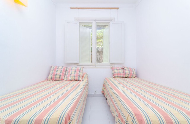 CAN FERRO - Villa with private pool in Cala Blava. Free WiFi