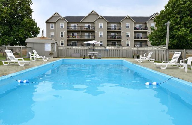 Canadas Best Value Inn & Suites-Charlottetown