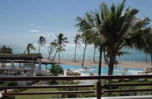 Cap Cana Stunning 2 Bedroom Ocean View with Jacuzzi!