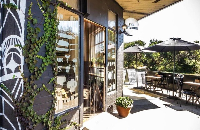Capel Sound Coastal Cottage & Retreat | Walk to Beach & Cafes